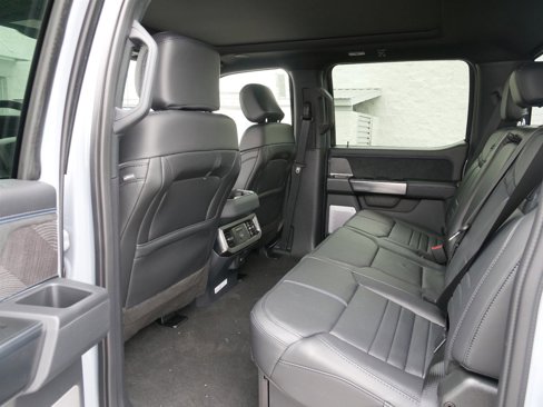 New 2025 Ford F250 Platinum image 13