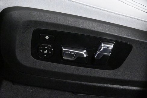 New 2026 BMW X7 xDrive40i w/ M Sport Package image 29