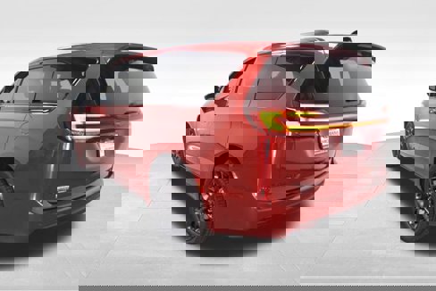 New 2026 Chrysler Pacifica Limited image 5