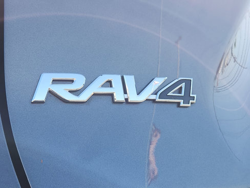 Used 2024 Toyota RAV4 XLE image 29