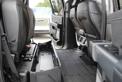 Used 2023 Ford F350 Lariat w/ Lariat Ultimate Package image 32