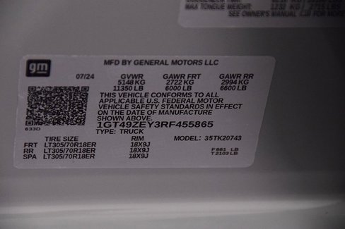 Used 2024 GMC Sierra 2500 AT4X image 18
