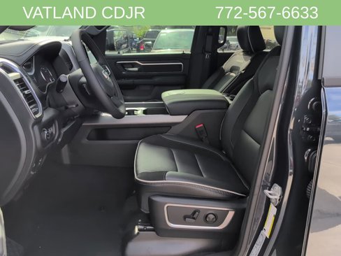 New 2026 RAM 1500 Laramie w/ Sport Appearance Package image 28