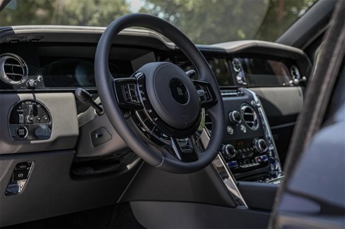 New 2025 Rolls-Royce Cullinan image 19