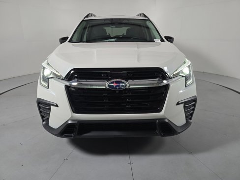New 2025 Subaru Ascent Limited image 8