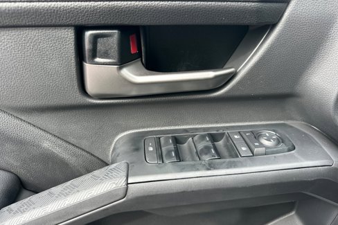 New 2025 Toyota Tacoma TRD Off-Road image 9