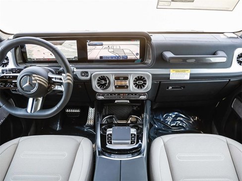 New 2025 Mercedes-Benz G 550 image 10