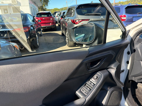 Used 2024 Subaru Crosstrek 2.0i Premium image 16