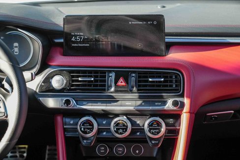Used 2023 Genesis G70 3.3T w/ Sport Prestige Package image 13
