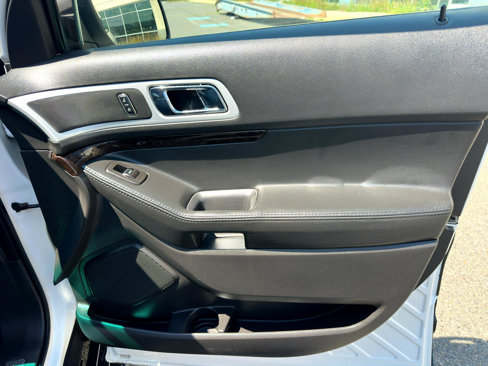 Used 2011 Ford Explorer Limited w/ 302A Rapid Spec Order Code image 18