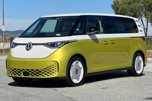 New 2025 Volkswagen ID. Buzz 1st Edition image 8
