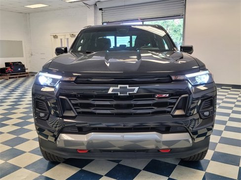 Used 2023 Chevrolet Colorado Z71 w/ Z71 Convenience Package 2 image 2