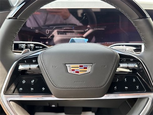 New 2025 Cadillac Escalade ESV Sport Platinum w/ LPO, ONYX Package image 14