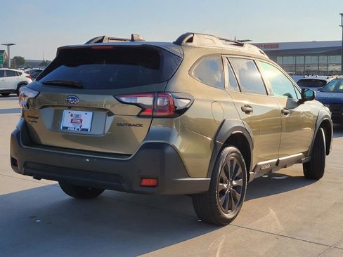 Used 2024 Subaru Outback Onyx Edition image 4