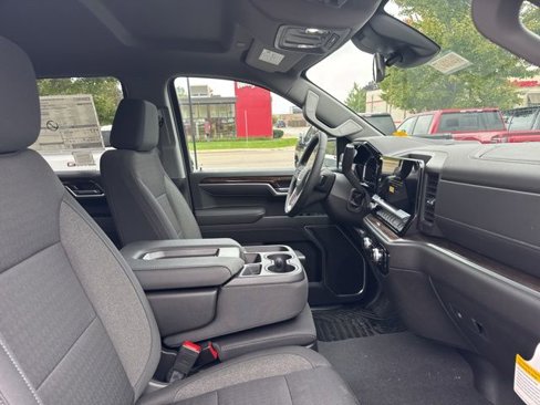 New 2026 GMC Sierra 1500 Elevation image 16