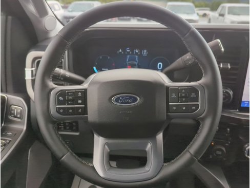 Used 2025 Ford F350 Lariat w/ Lariat Ultimate Package image 15
