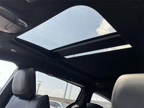 New 2025 Chrysler Pacifica Select image 11