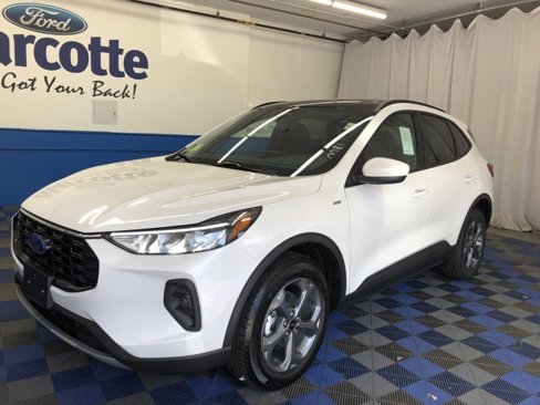 New 2025 Ford Escape ST-Line Select image 1