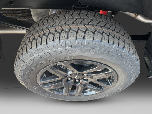 New 2026 Chevrolet Silverado 1500 LT Trail Boss w/ Dark Appearance Package image 39