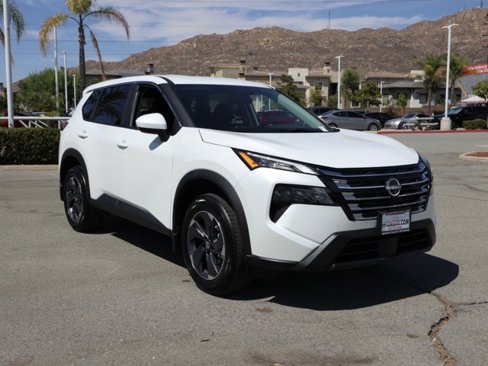 New 2026 Nissan Rogue SV image 2