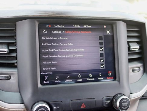 Used 2020 RAM 1500 Laramie w/ Off Road Group image 26