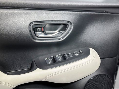 New 2026 Honda HR-V EX-L image 12