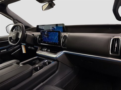 New 2025 Ford Expedition Platinum image 31