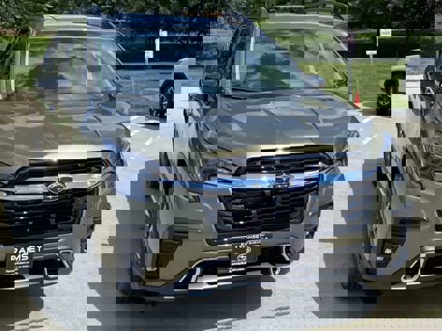 New 2025 Subaru Ascent Touring image 8