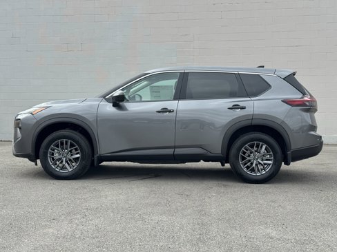 New 2026 Nissan Rogue S image 2