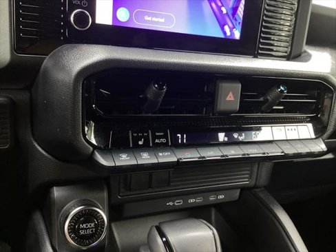 Certified 2025 Toyota Land Cruiser image 19