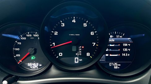 Used 2020 Porsche Macan image 19