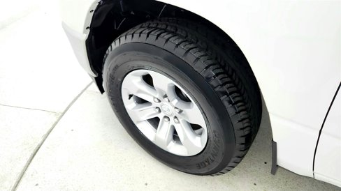Used 2024 RAM 1500 Laramie image 13