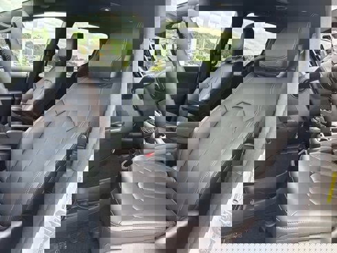 New 2025 Chrysler Pacifica Select image 11