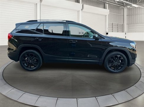 Used 2021 GMC Terrain SLE w/ Driver Convenience Package image 6