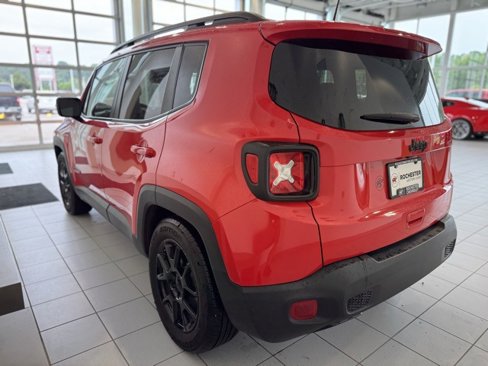Used 2020 Jeep Renegade Altitude image 35