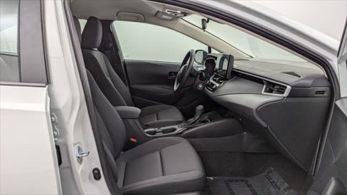 Used 2025 Toyota Corolla LE image 19