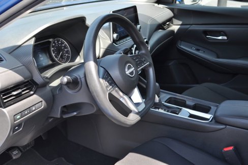 Used 2024 Nissan Sentra SV image 8