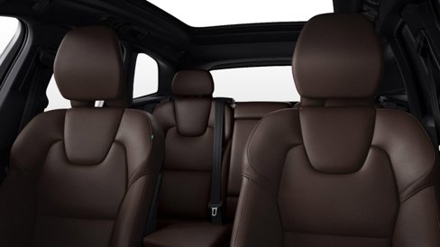 Certified 2024 Volvo XC60 B5 Plus w/ Protection Package Premier image 6