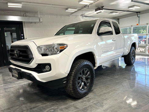 Used 2020 Toyota Tacoma SR5 image 4
