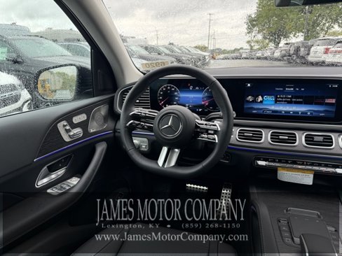 New 2026 Mercedes-Benz GLS 450 4MATIC image 16