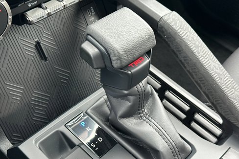 New 2025 Toyota Tacoma TRD Off-Road image 18