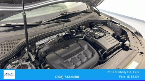 Used 2022 Volkswagen Tiguan SE R-Line image 48