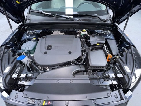 New 2026 Volvo XC40 B5 Plus w/ Protection Package Premier image 14