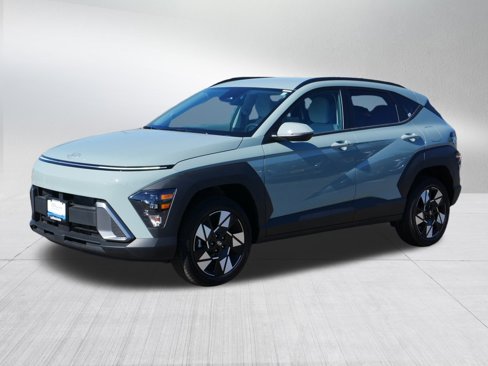 Certified 2025 Hyundai Kona SEL image 3