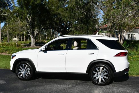 Used 2025 Mercedes-Benz GLE 450 4MATIC image 4