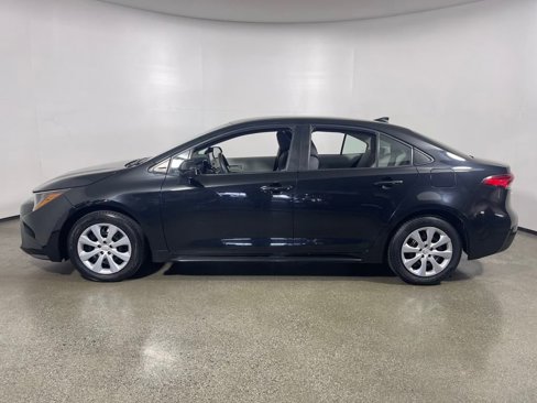 Certified 2022 Toyota Corolla LE image 6