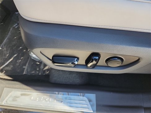 New 2026 Lexus TX 350 FWD image 12