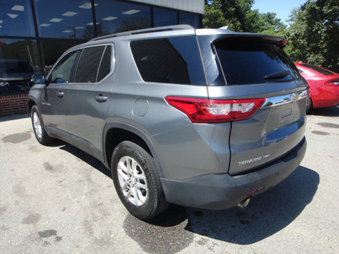 Used 2020 Chevrolet Traverse LT image 6