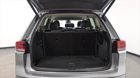 Used 2025 Volkswagen Atlas SE image 18