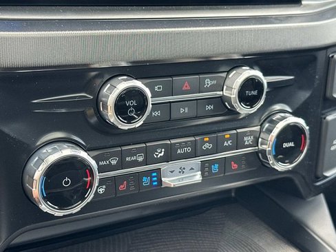 New 2025 Ford F250 Platinum w/ FX4 Off-Road Package image 23